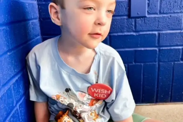 Variety Grant Helps Make-A-Wish Iowa Provide Specialized Travel Car Seats for Critically Ill Children